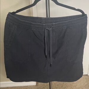Athleta Charcoal Skirt with Drawstring